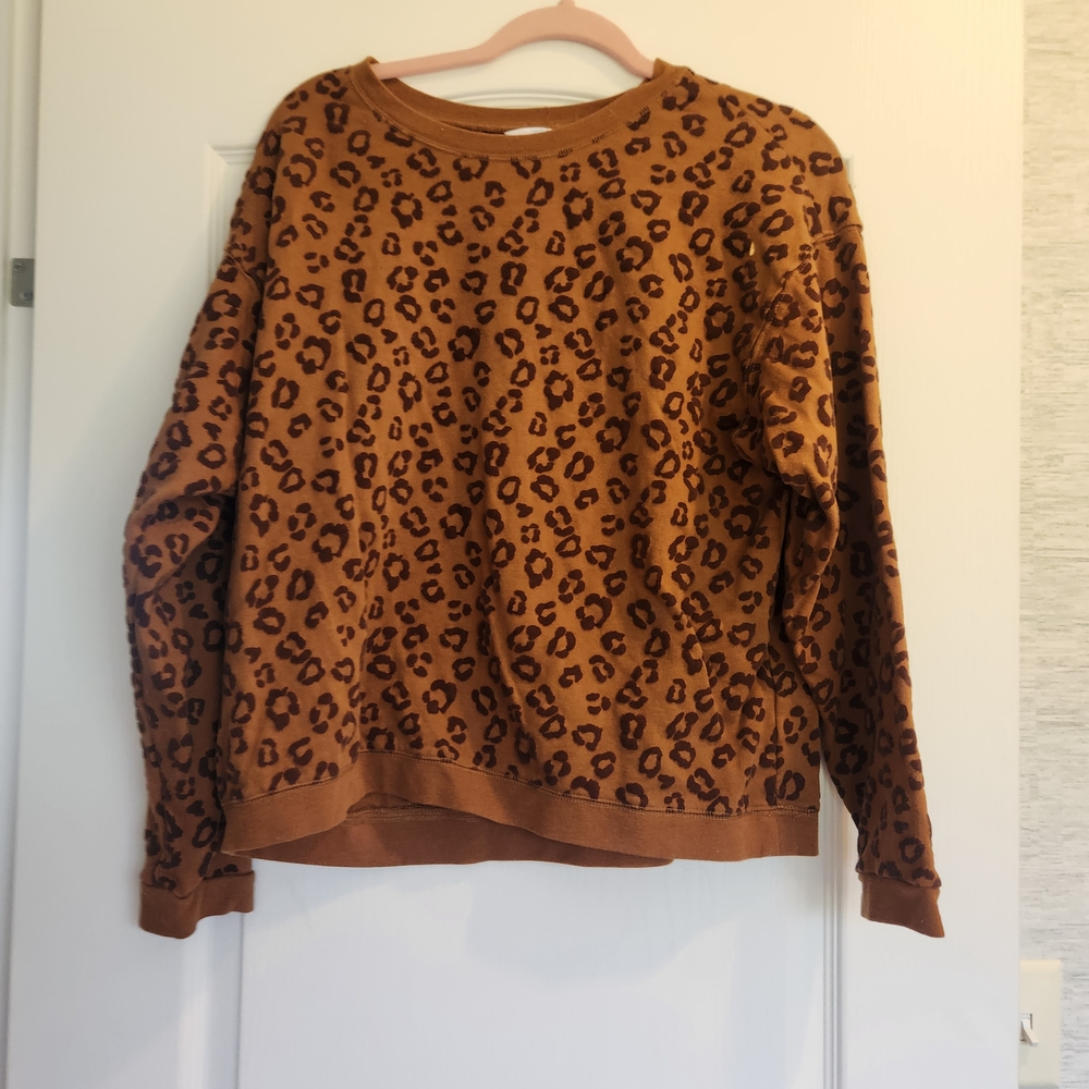 Time and Tru Brown Leopard Print Top Size S Euc*